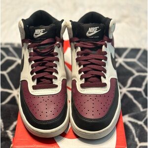 Nike shoes men's size 8  court vision color burgundy and white with black. New